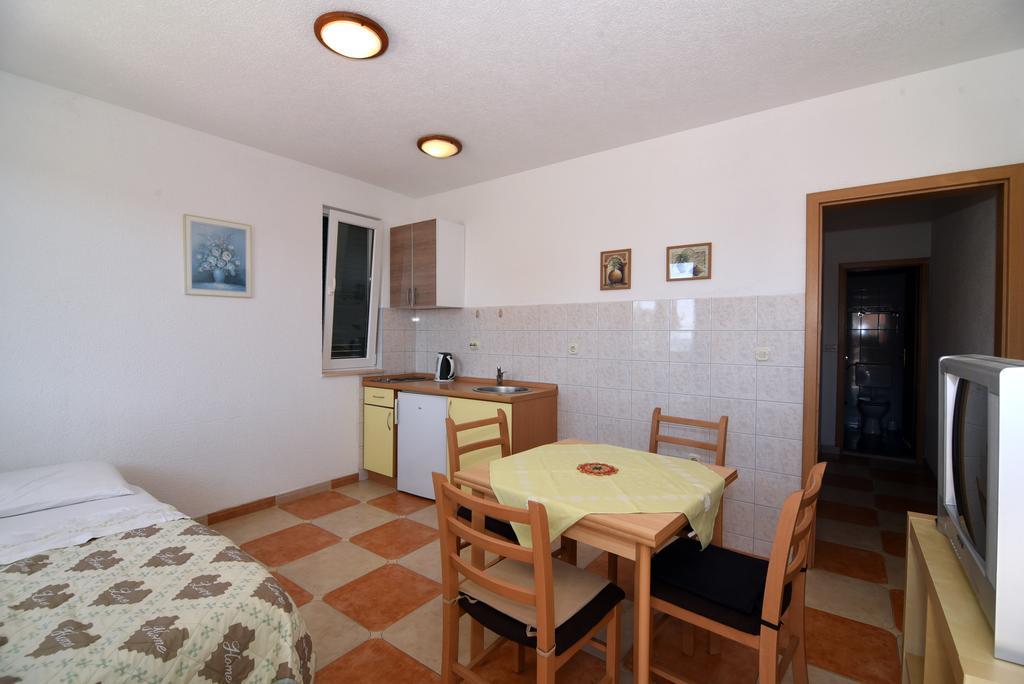 Apartments Coric Baška Voda Exterior foto